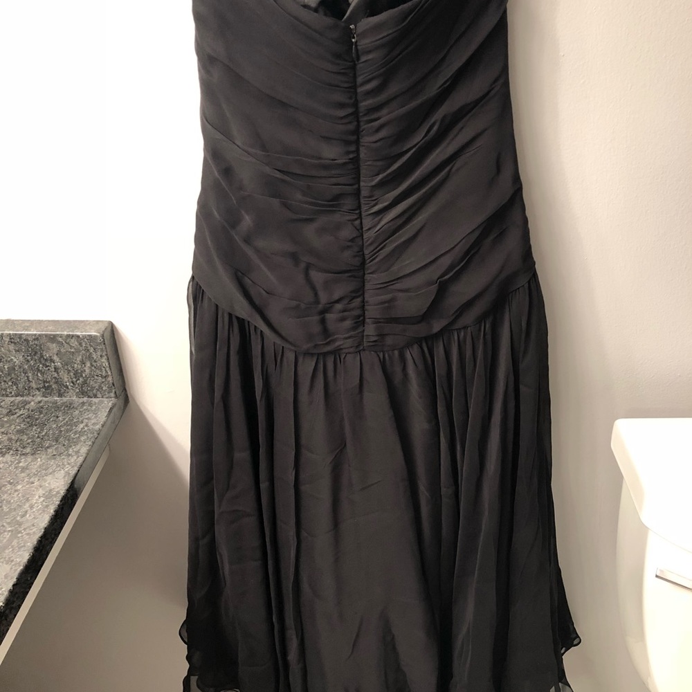 Dress - Picture 4 of 4
